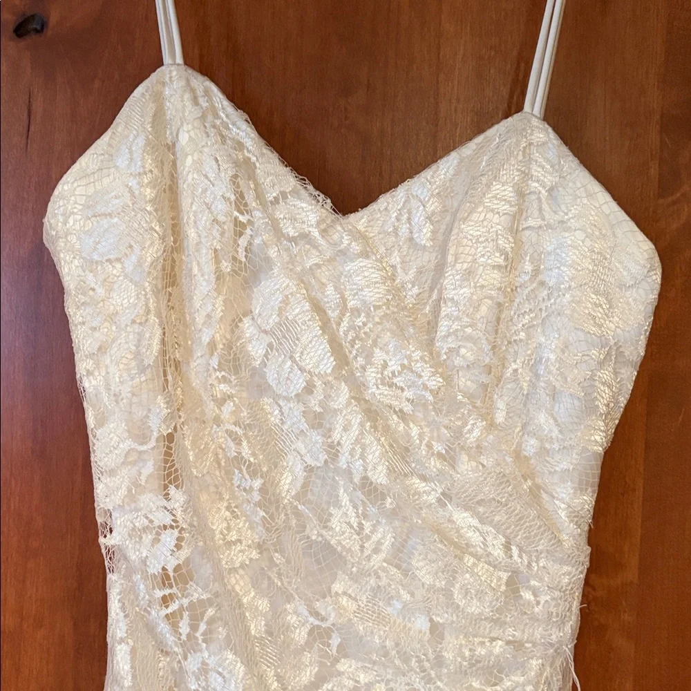 Formal Dress - Picture 5 of 17